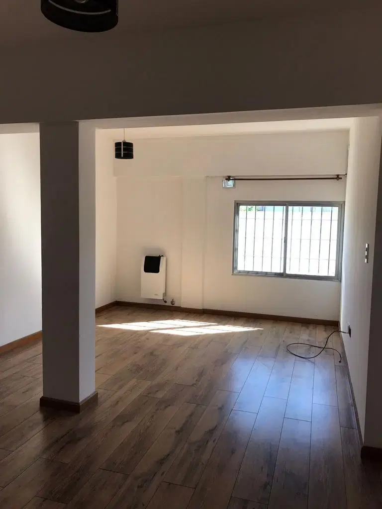 Departamento en  167 1654 4