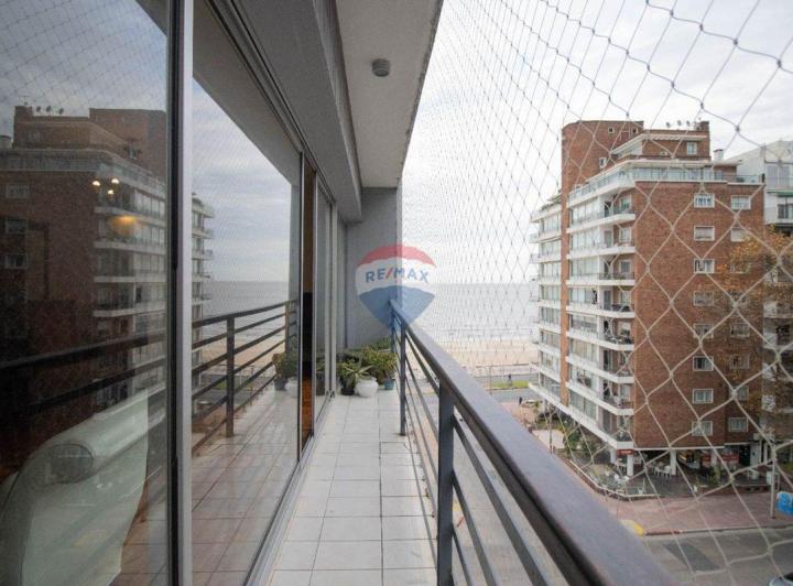 Venta Apartamento Pocitos 3 y serv gge PASOS RBLA 2