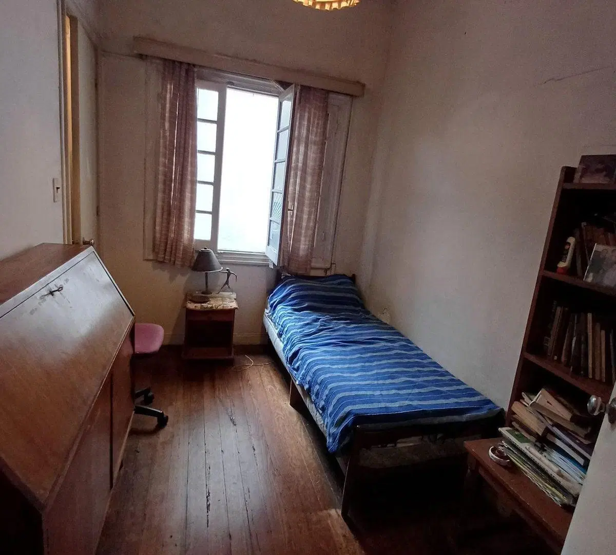 Casa de 4 niveles en Pocitos a RECICLAR 3