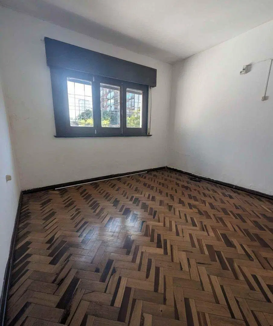 VENTA CASA 3 DORMITORIOS  CENTRO DE RIVERA GGE 4