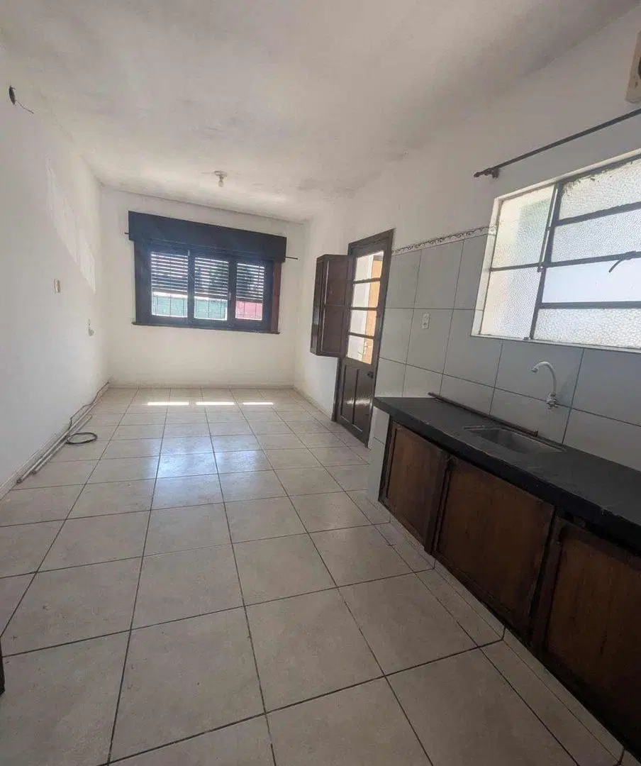 VENTA CASA 3 DORMITORIOS  CENTRO DE RIVERA GGE 3