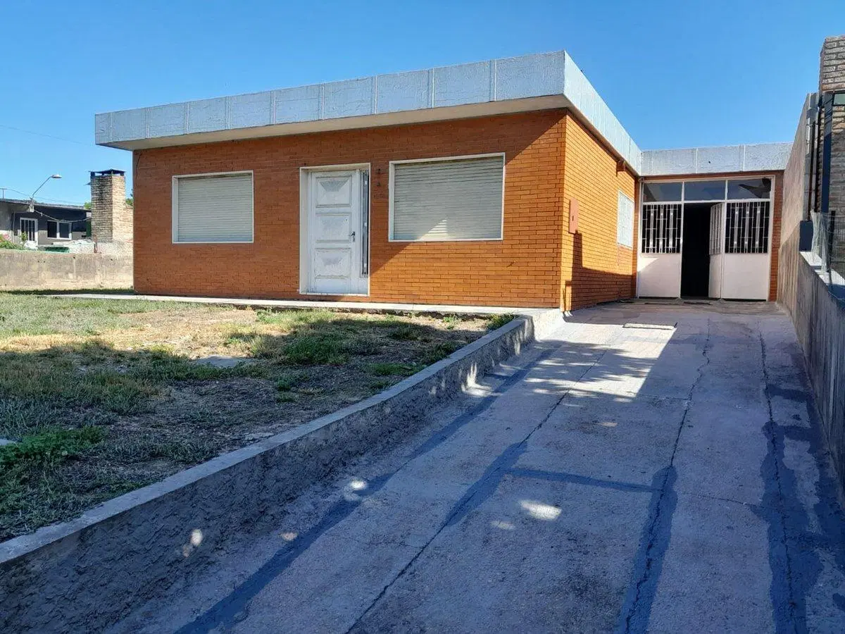 VENTA CASA 3 DORMITORIOS PIEDRAS BLANCAS 2