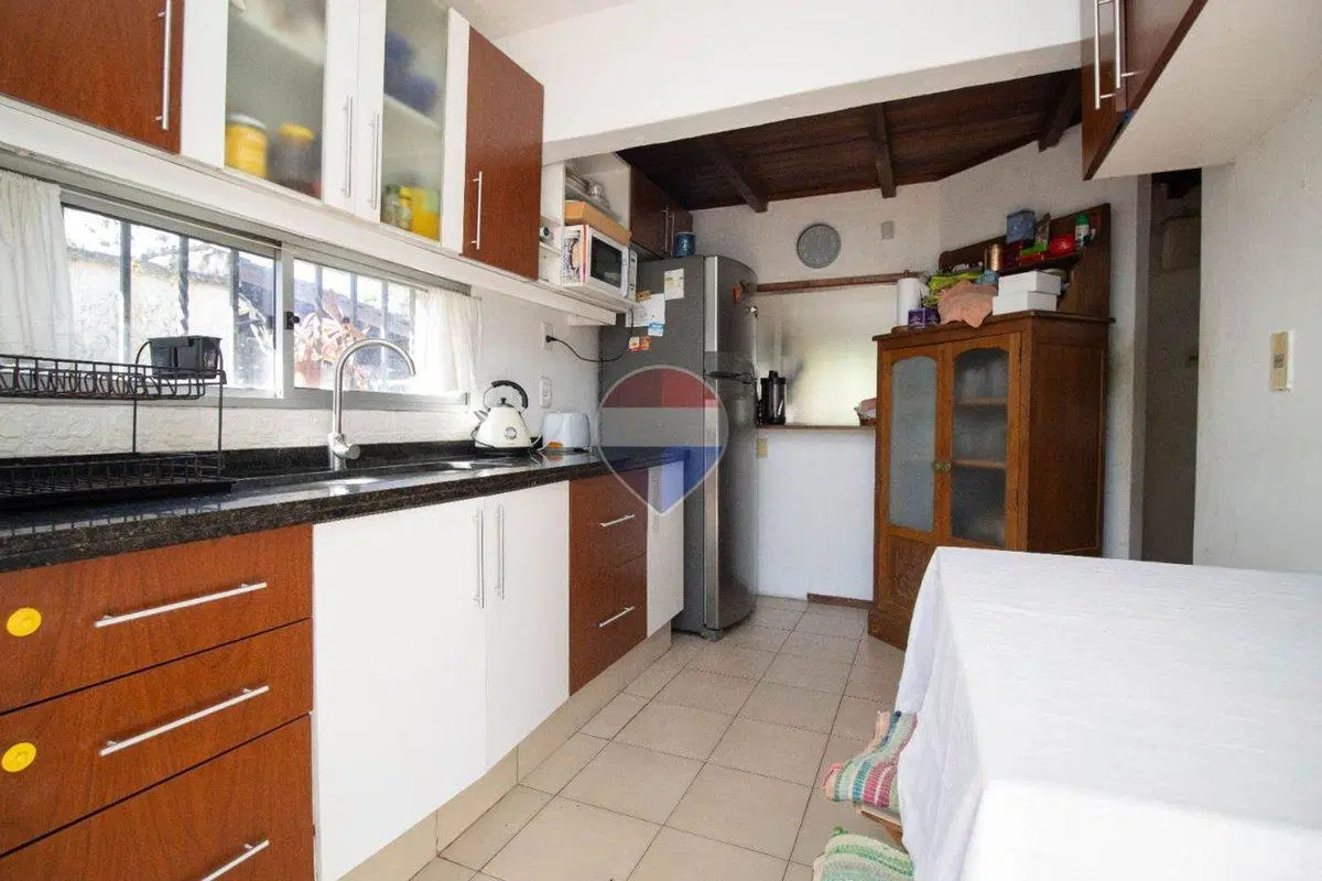 Venta Casa en Shangrila Sur 3 Dormitorios Fondo 5
