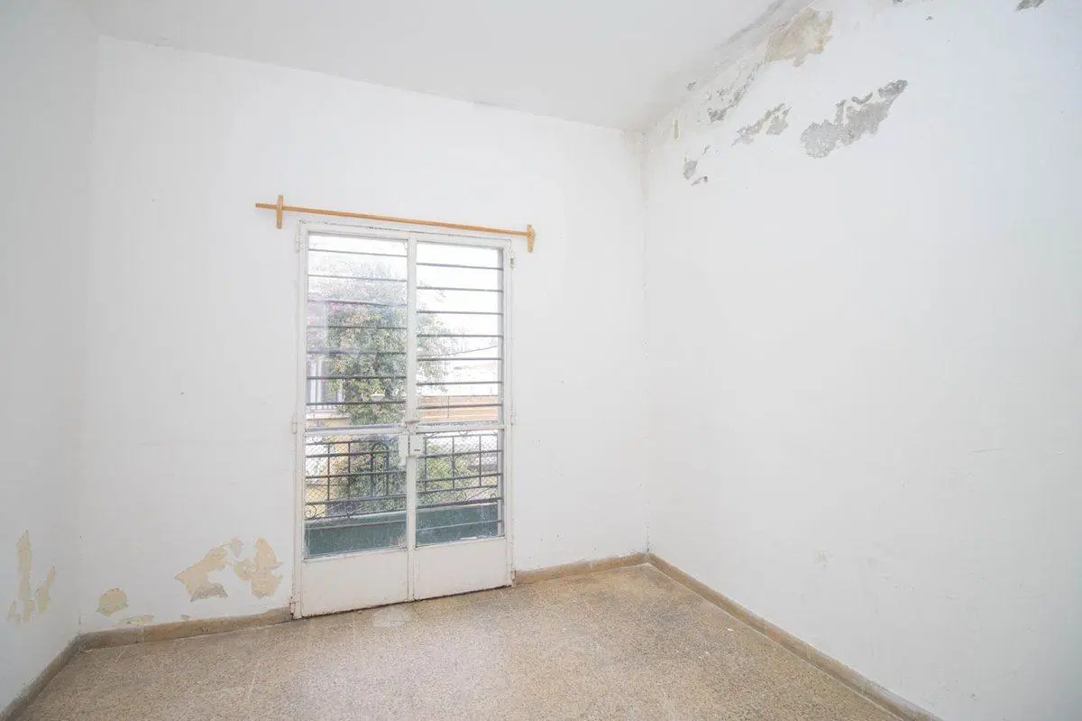 venta casa y  2 locales  la comercial 4