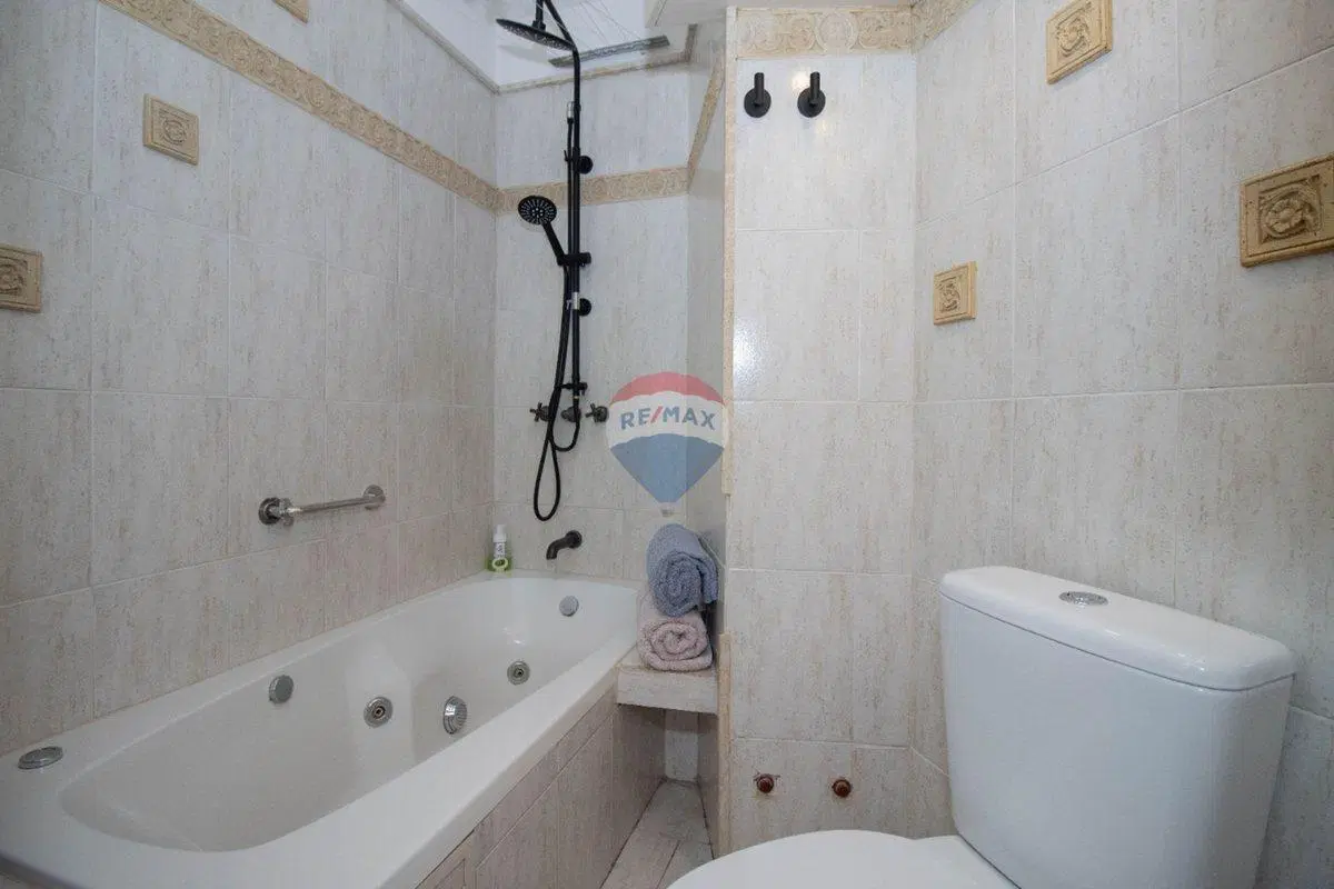 VENTA APARTAMENT3 DOR Y GARAJE EN RAMBLA DE MALVIN 4