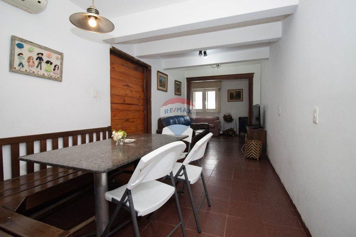 Foto de VENTA CASA 4 dormiotrios GGE Blanqueada, imagen 1