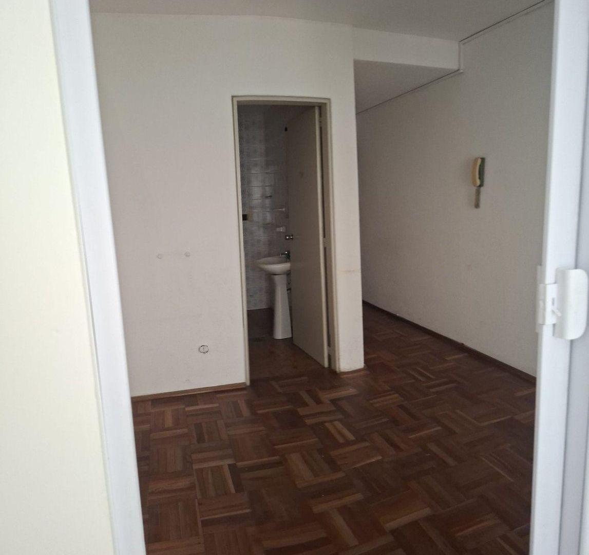 Foto de Venta Monoambiente Centro Montevideo, imagen 2