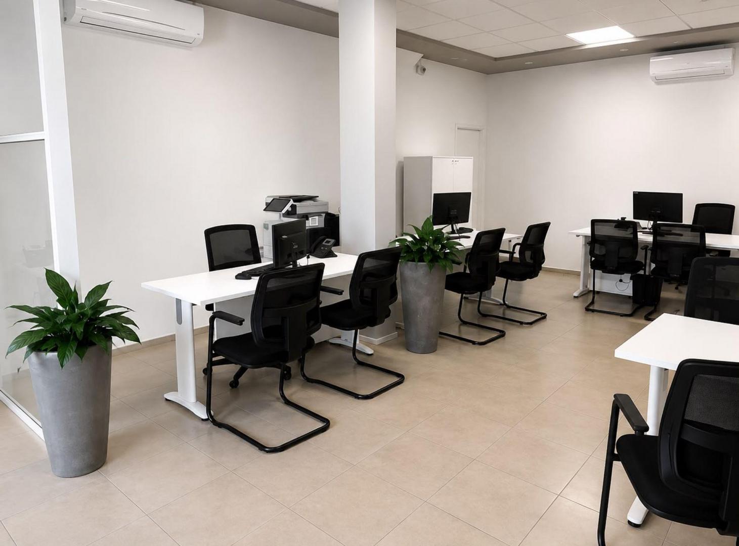 Foto de Venta Amplio Local comercial. 574 m2., imagen 5