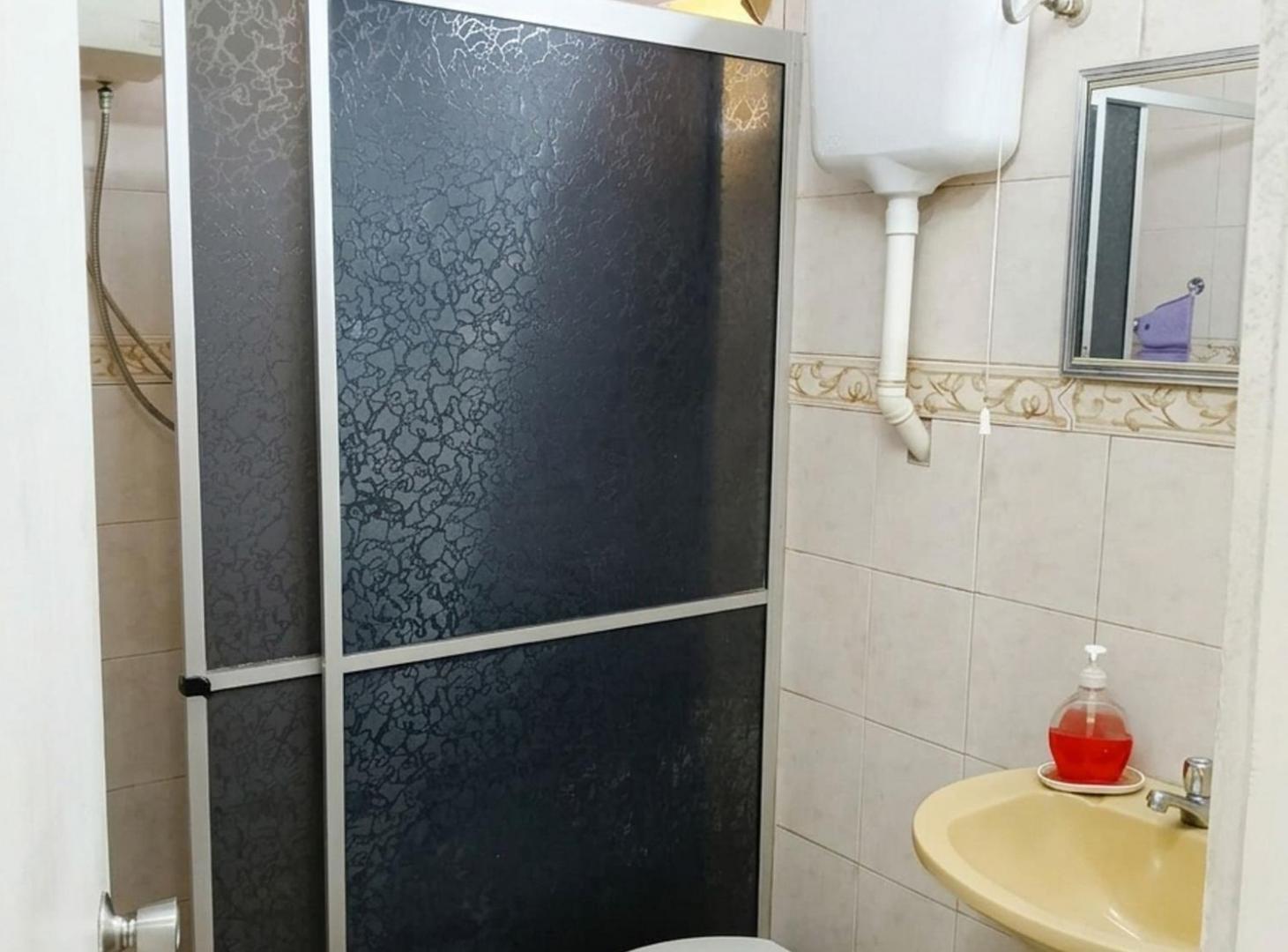Foto de VENTA CASA 1 DORM + GJE + APTO EN CENTRO DE RIVERA, imagen 3