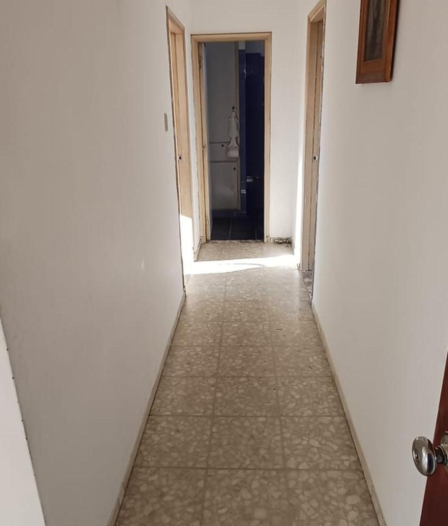 Foto de Apartamento 4 dormitorios y 2 baños. Maroñas, imagen 2