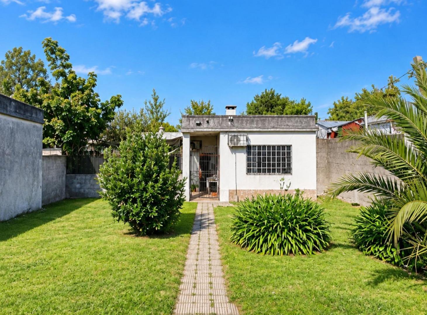 Foto de Venta Casa 2 dormitorios Fondo Malvin al Norte, imagen 1