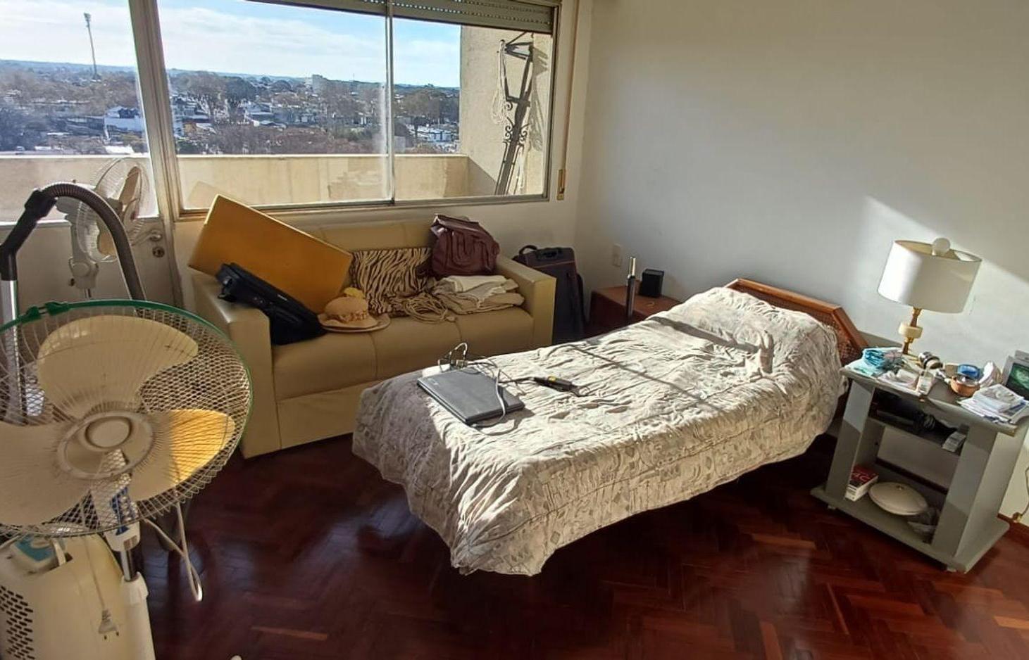 Foto de Venta Apartamento 4 dormitorios Maroñas CUOTAS, imagen 3