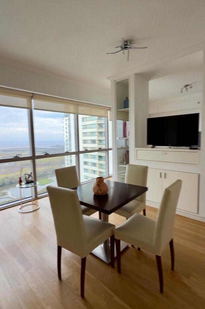 Foto de ALVEAR ICON | RESIDENCIA AMOBLADA CON VISTA ABIERTA, imagen 1