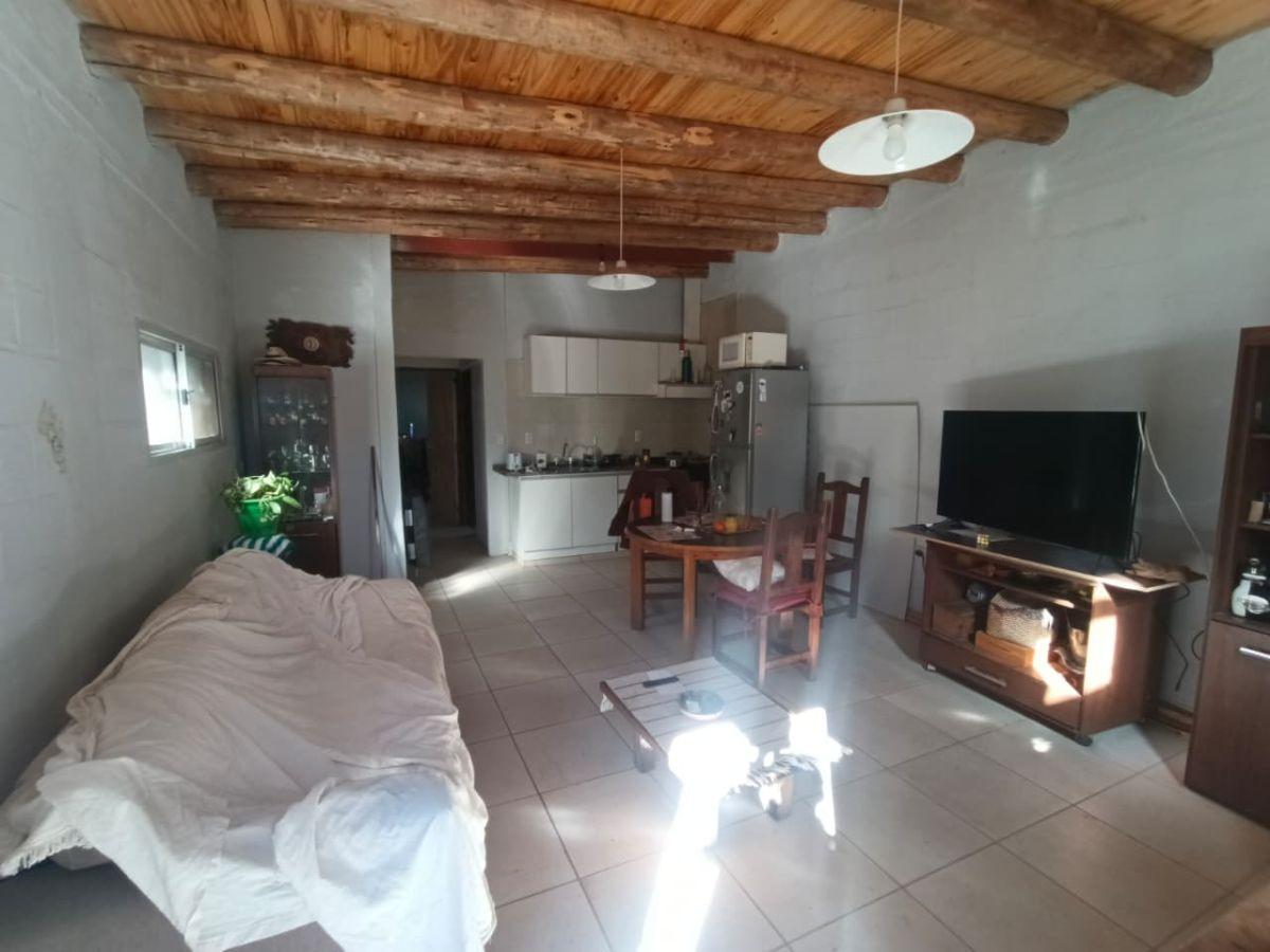 Foto de DEPARTAMENTO TIPO CASITA EN BARRIO SEMI PRIVAOD SOLARES DE URQUIZA, imagen 1
