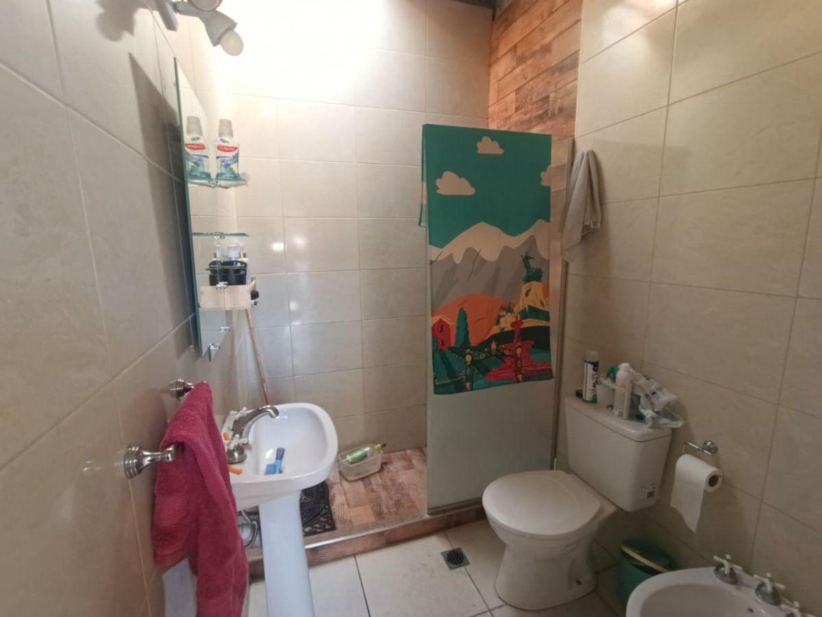 Foto de DEPARTAMENTO TIPO CASITA EN BARRIO SEMI PRIVAOD SOLARES DE URQUIZA, imagen 3
