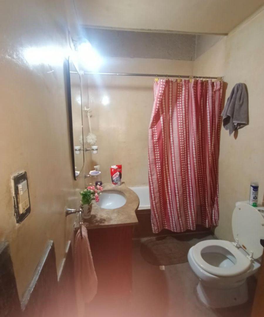 Foto de CASA FUNCIONAL Y COMODA EN BARRIO SEMI PRIVADO SOLARES DE URQUIZA, imagen 3