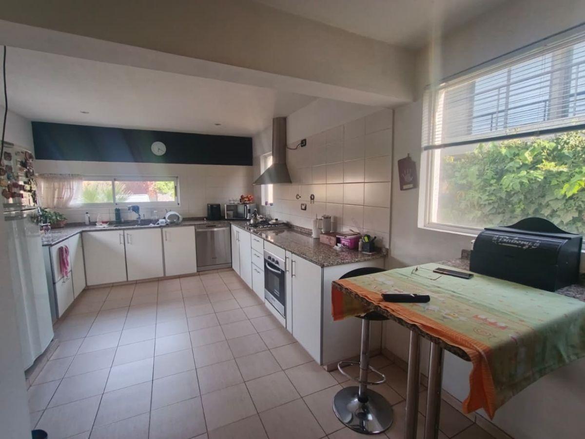 Foto de EXCLUSIVA CASA EN BARRIO AYRES DE FADER, imagen 5