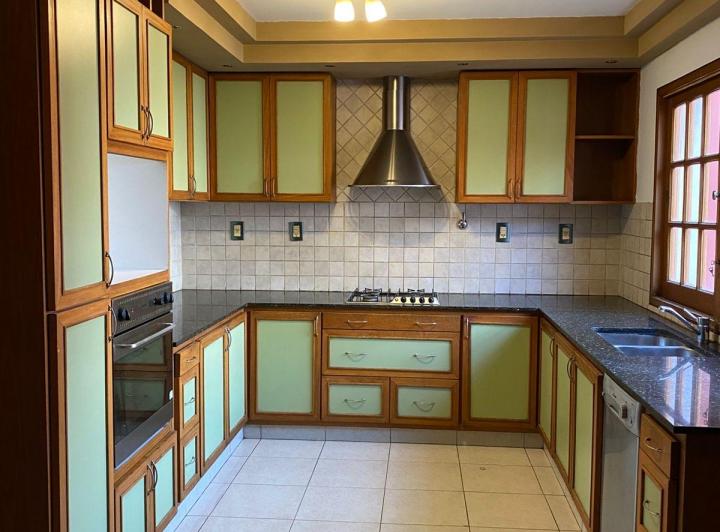 Alquilo Casa gran ubicación 1