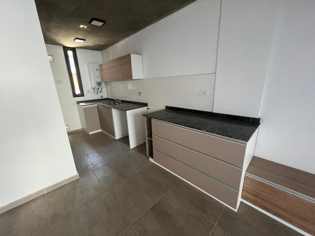 Dpto (Duplex) Housing a Estrenar en Venta - 2 Dorm. 2 Baños - La Calera 4