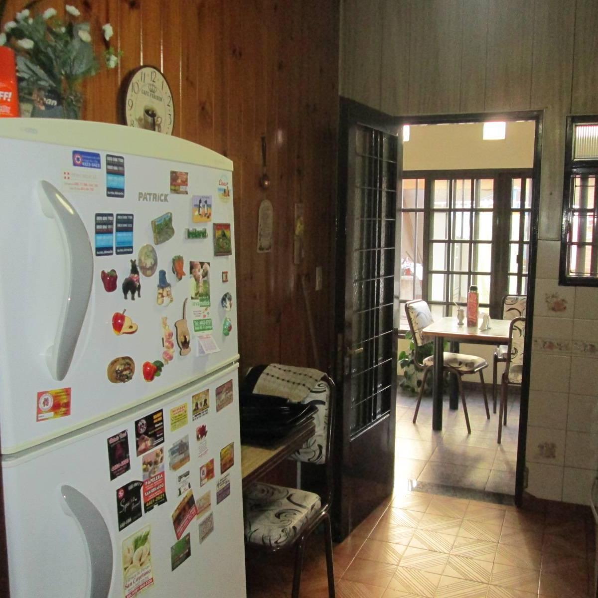 CHALET 2 PLANTAS EXCELENTE UBICACION