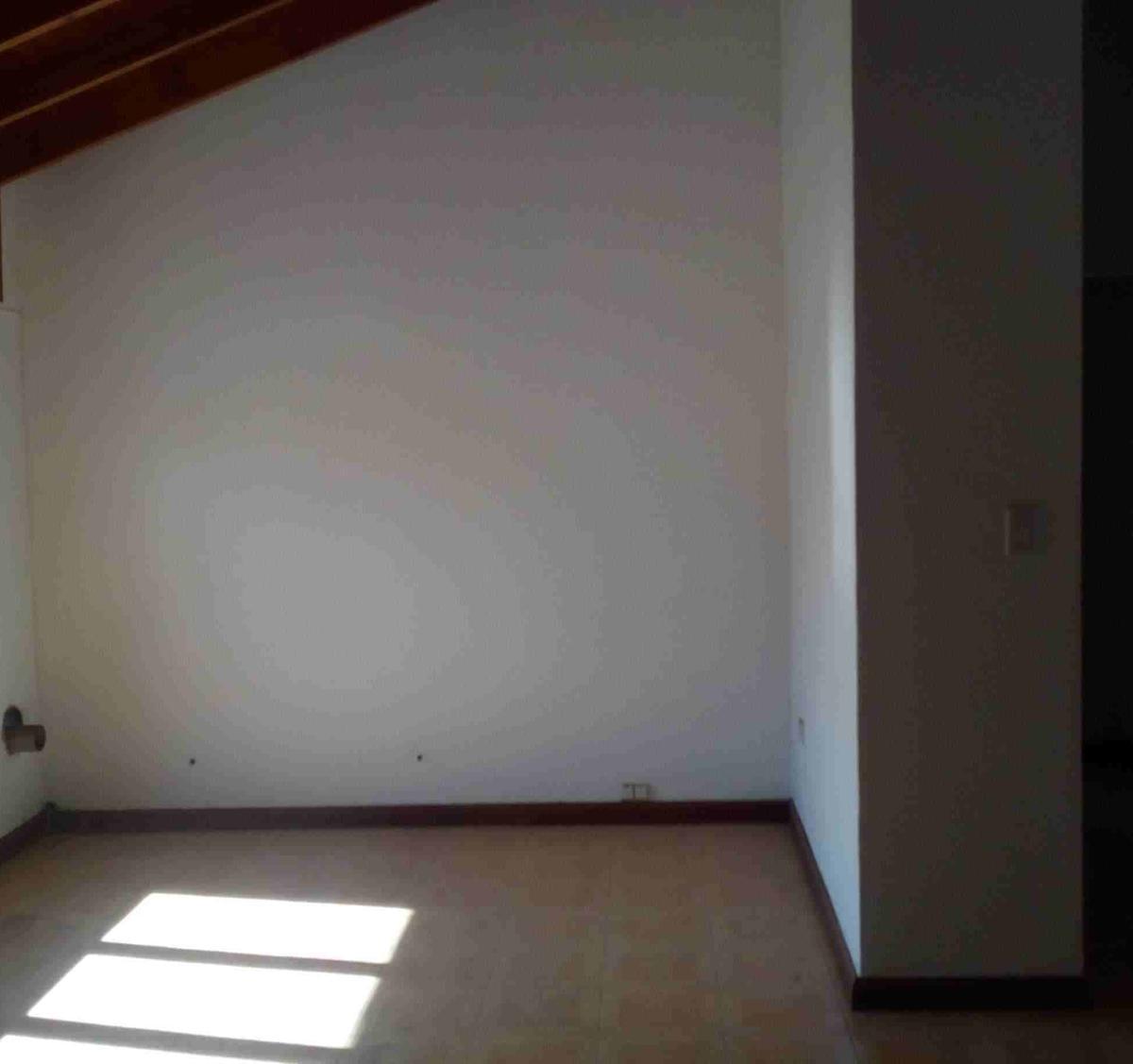 Chalet Excelente Ubicacion 2