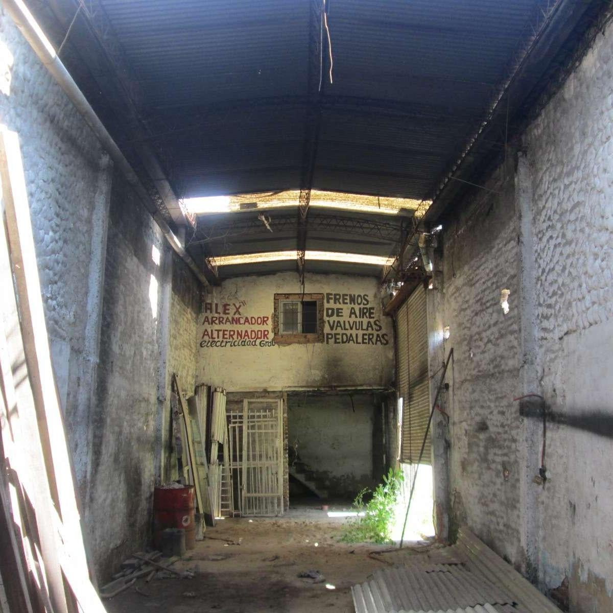Foto de LOTE CON LOCAL LAFERRERE, imagen 2