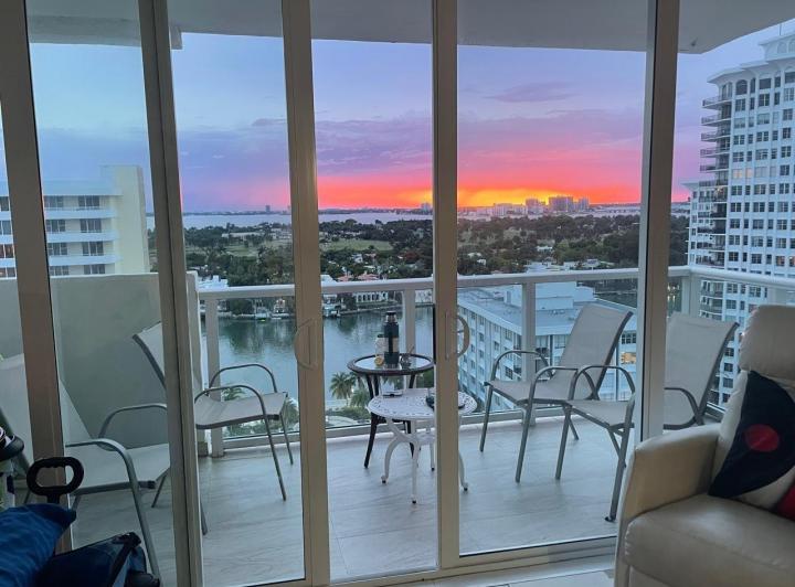 Foto de ALQUILER DEPTO. MIAMI BEACH SOBRE PLAYA USD 190 POR DÍA, imagen 4