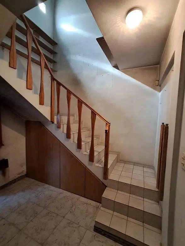ALQUILER CASA EN VILLA LUZURIAGA CON COCHERA 2