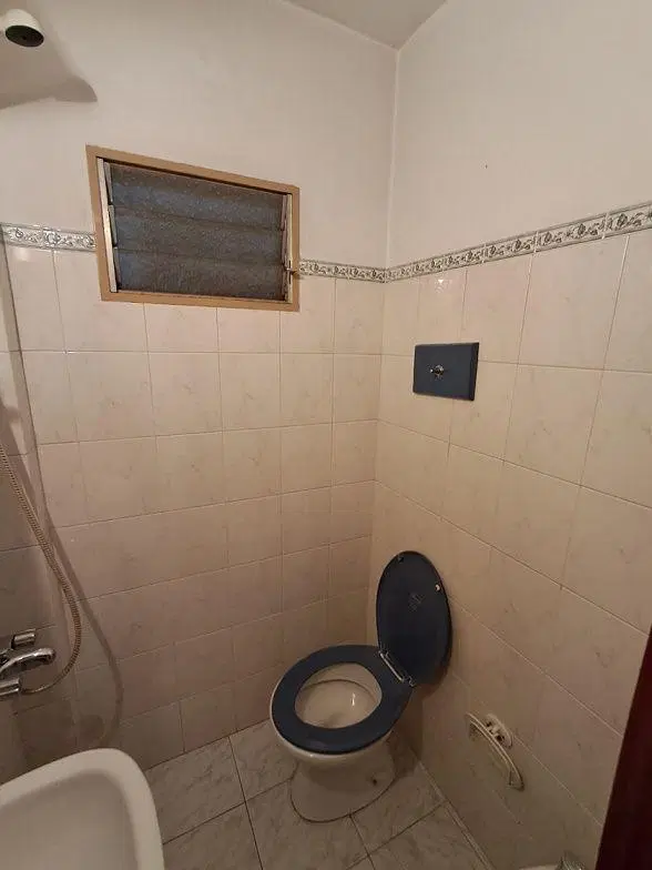 ALQUILER CASA EN VILLA LUZURIAGA CON COCHERA 3