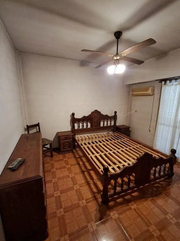 ALQUILER CASA EN VILLA LUZURIAGA CON COCHERA 4