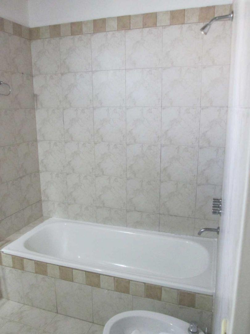 Foto de ALQUILER DUPLEX 4 AMBIENTES VILLA LUZURIAGA, imagen 3