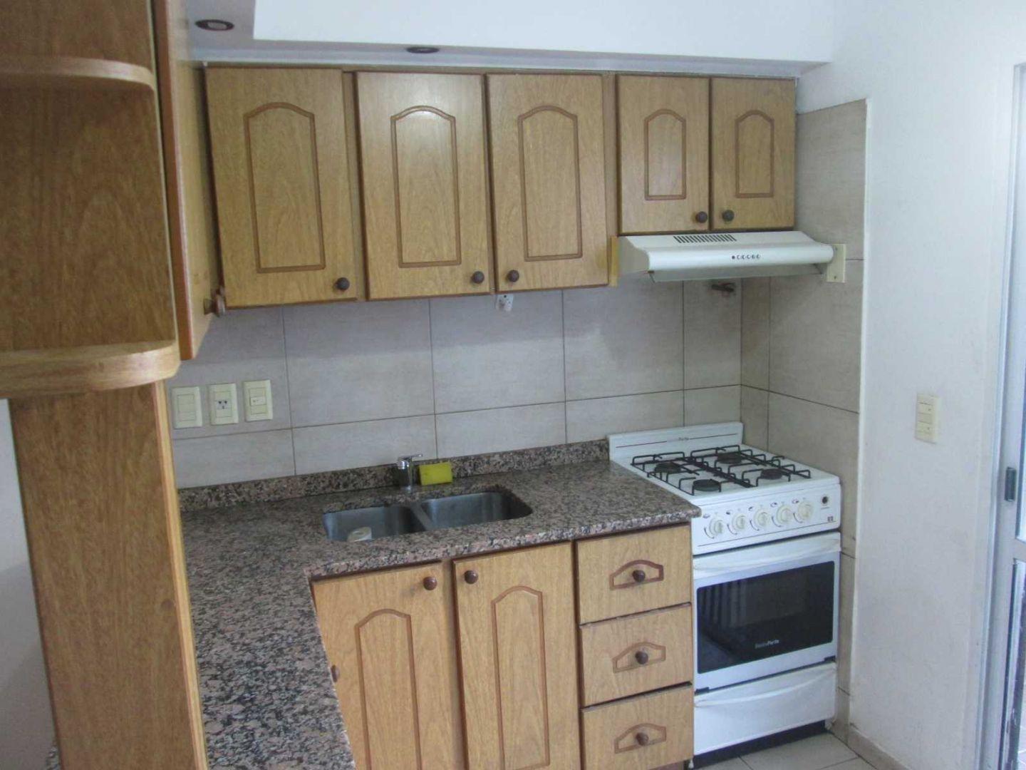 Foto de ALQUILER DUPLEX 4 AMBIENTES VILLA LUZURIAGA, imagen 4