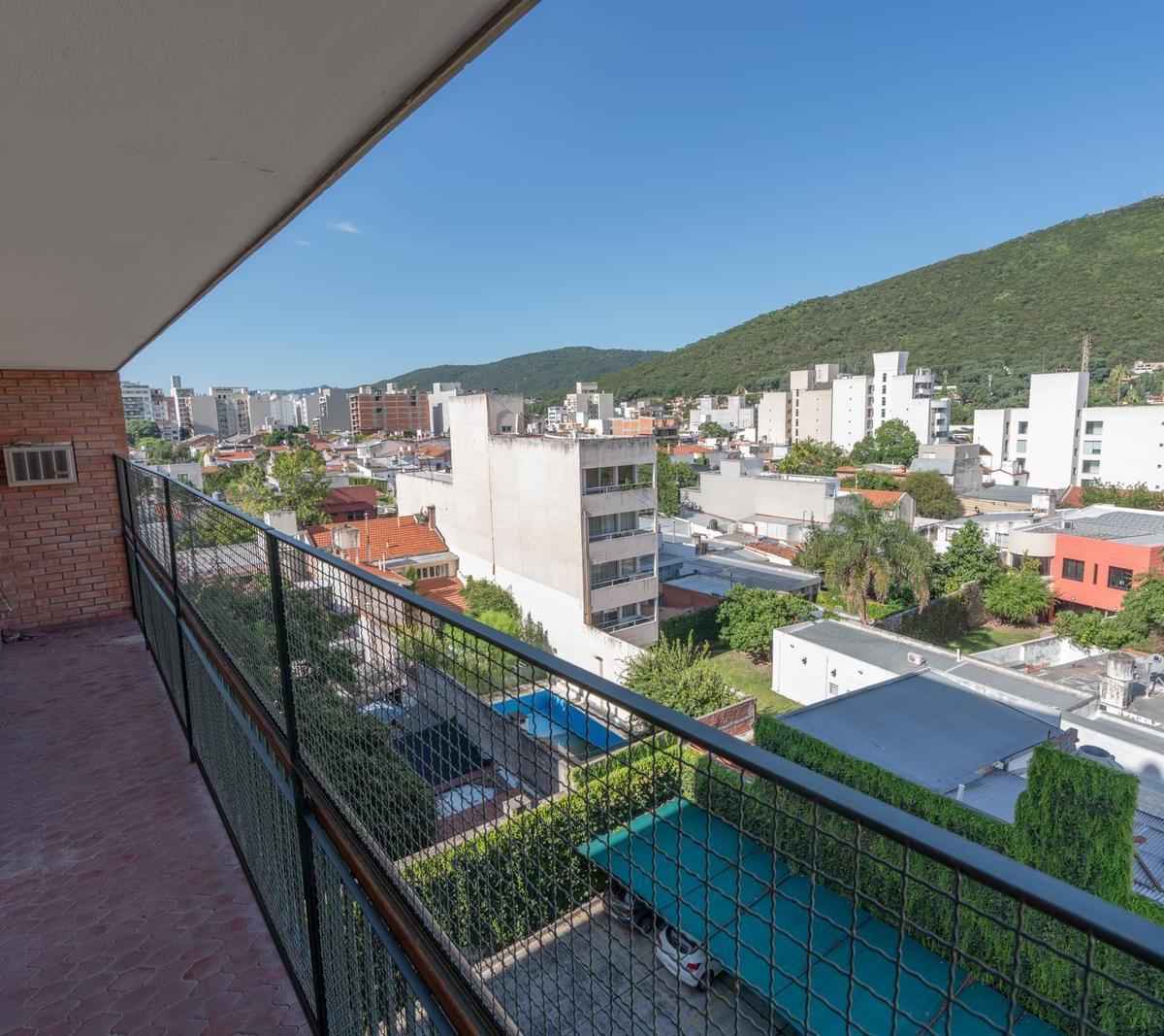 Departamento en Zona Centro, Salta, 4 Dorm., Balcón, Ubicación Privilegiada 3