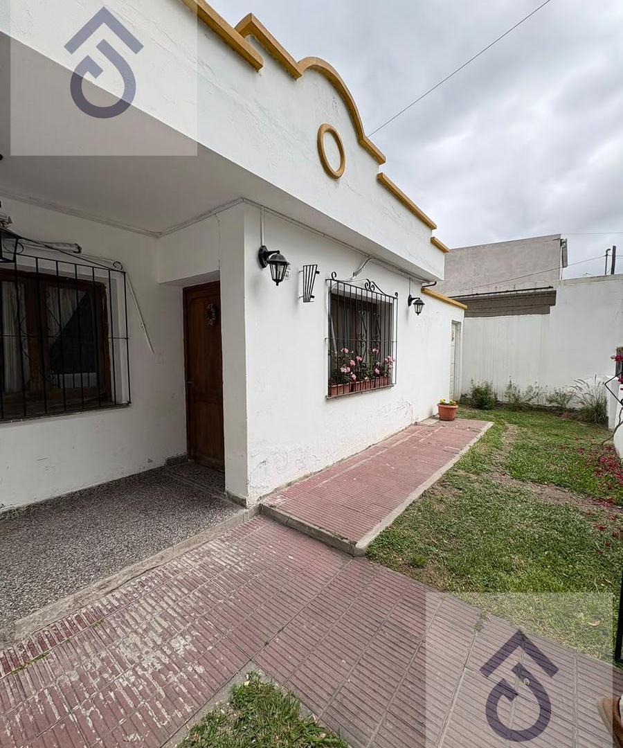 Foto de Casa en Ventas en Coronel Suárez al 600, imagen 1