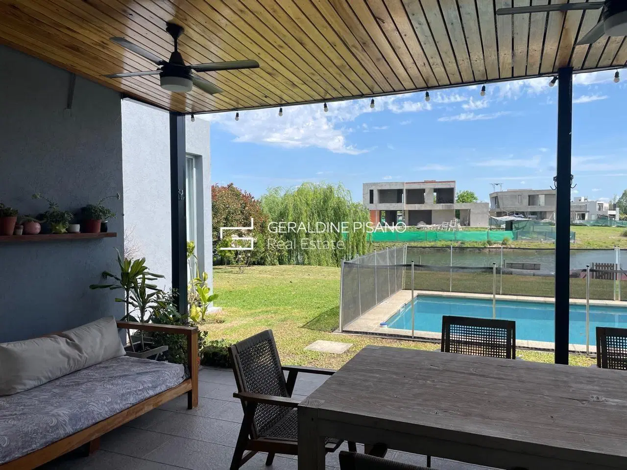 Casa en Alquiler en El Cantón Norte, El Cantón, Escobar 1
