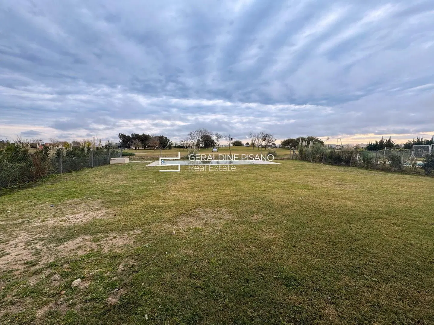 Casa  en Venta en El Cantón Golf, El Cantón, Escobar 2