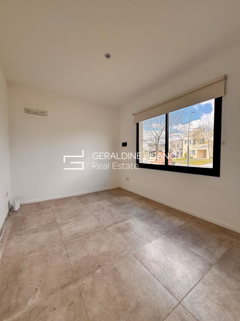 Foto de Casa en Alquiler en Araucarias, Puertos, Escobar, imagen 2