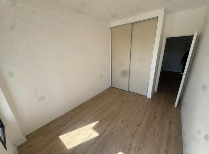 Departamento 2amb a estrenar Lanus Oeste centro 5
