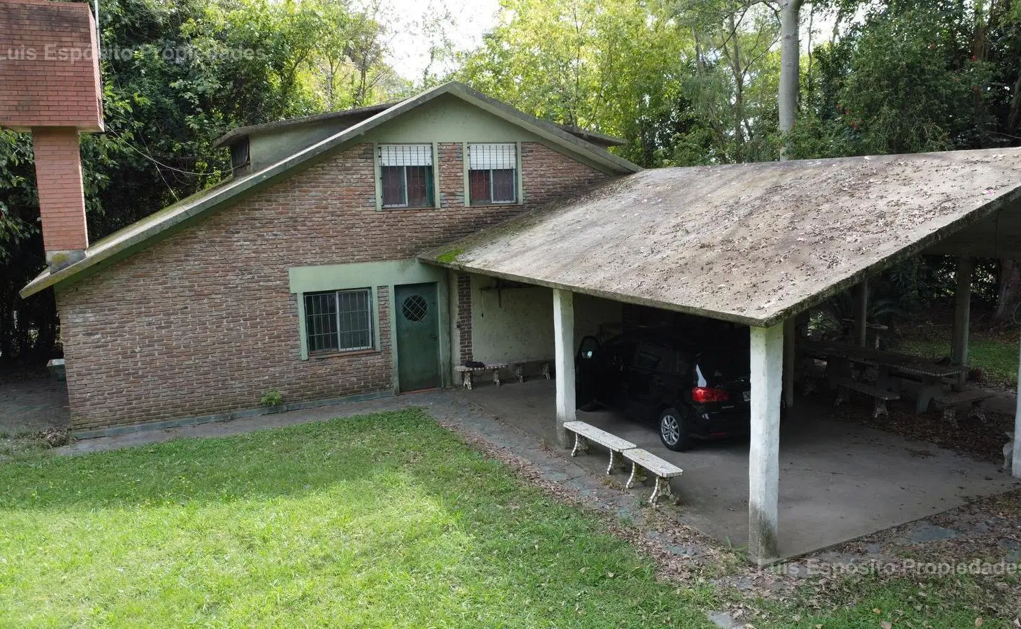 QUINTA EN VENTA GENERAL RODRIGUEZ CON PISCINA Y PARQUE 4