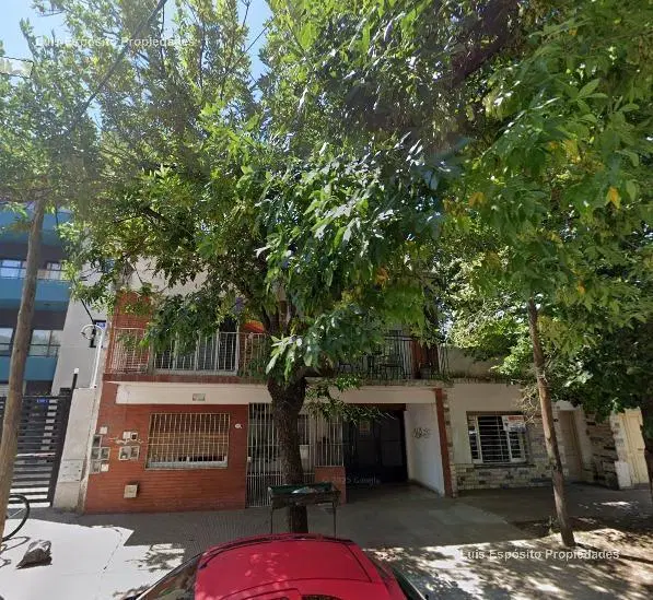 Casa en  Moreno 3 ambientes 5