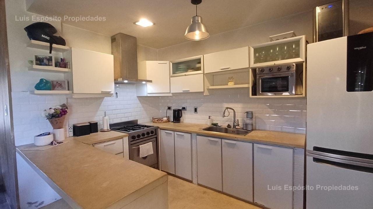 Foto de DUPLEX VENTA BARRIO CERRADO EL RESUELLO 4 AMBIENTES PARQUE PISCINA, imagen 5