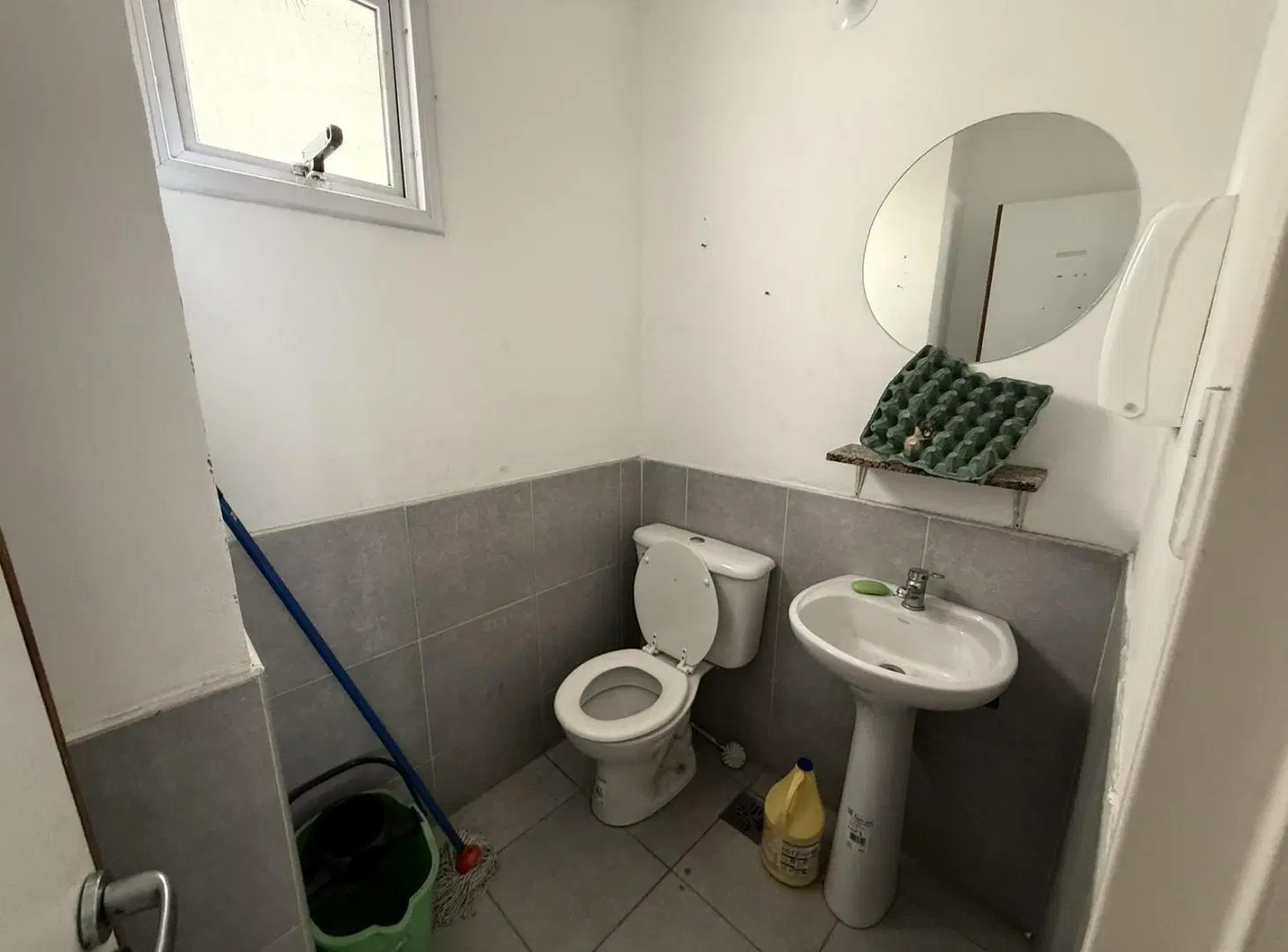 Local comercial en alquiler 54 mts2 4