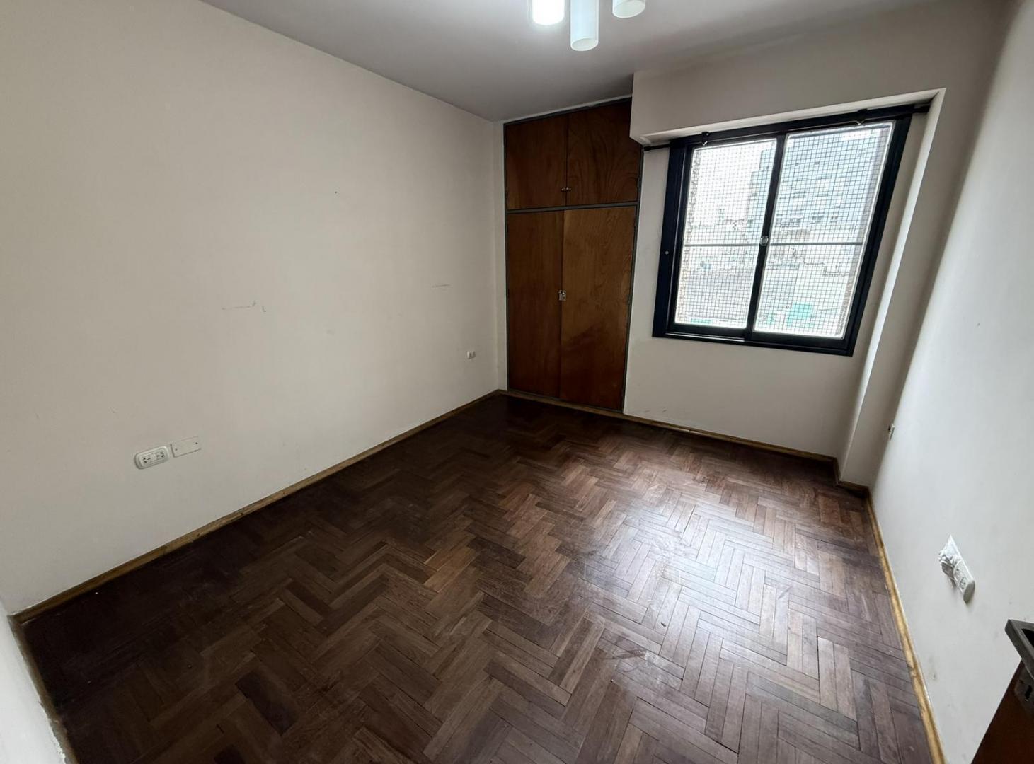 Foto de 1 Dormitorio - a mts de Plaza Colon, imagen 1