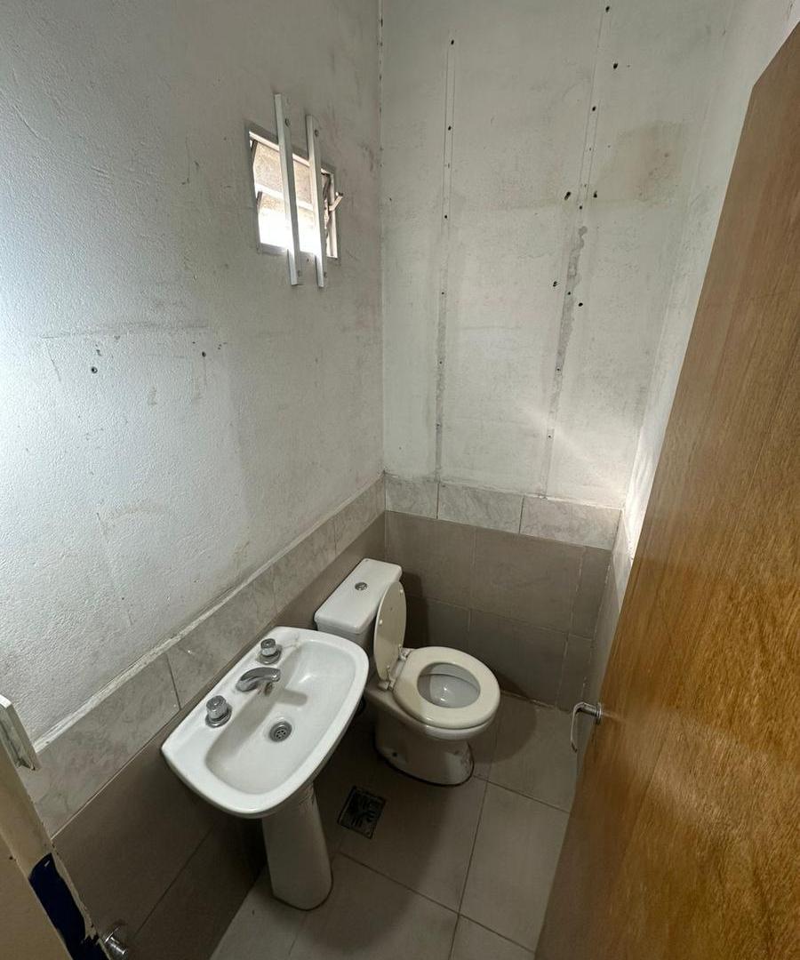 Foto de Local en alquiler Moreno, imagen 5