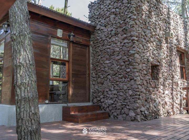 Juvalen del Bosque – Mar de las Pampas – 450 m de la playa, 150 m del centro 3