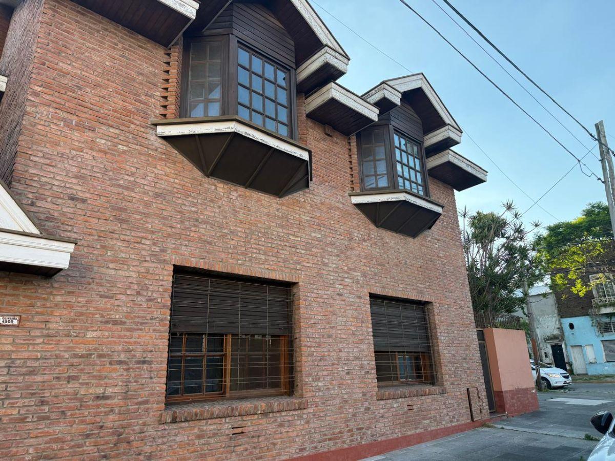 CHALET APTO COMERCIAL / PROFESIONAL
