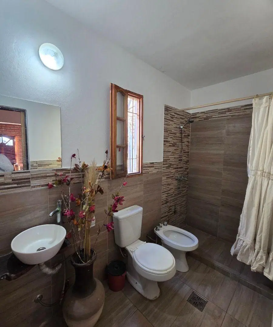 VENTA COMPLEJO CON 2 CABAÑAS CON PISCINA GRAN PARQUE, VILLA PARQUE SIQUIMAN TANTI CORDOBA 4