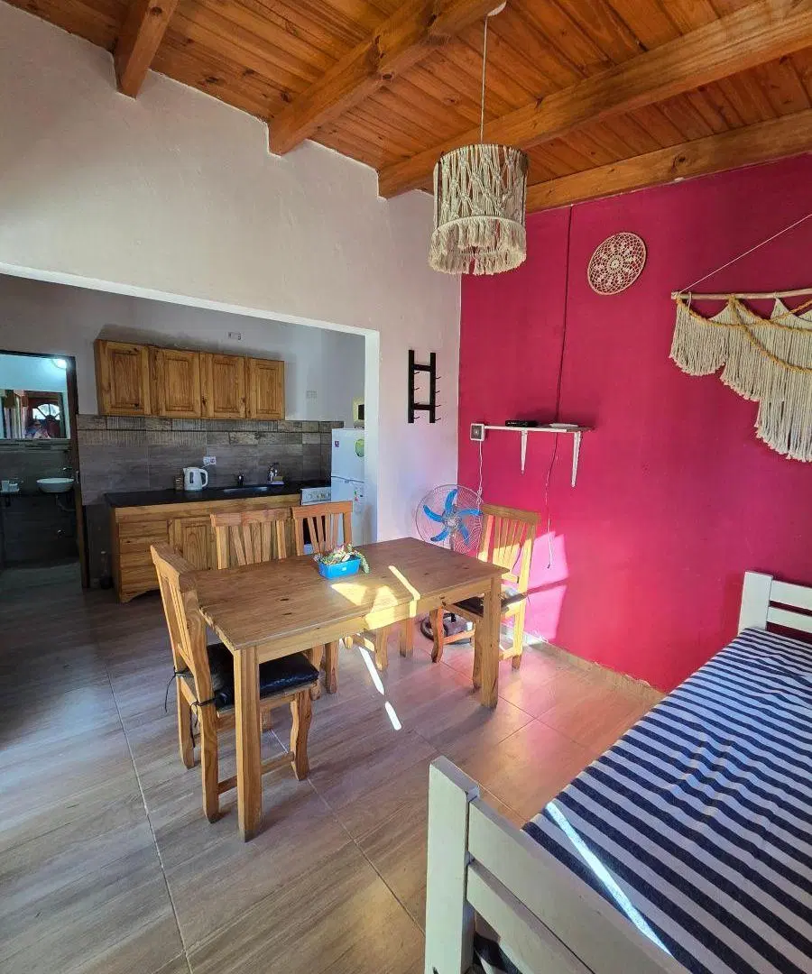 VENTA COMPLEJO CON 2 CABAÑAS CON PISCINA GRAN PARQUE, VILLA PARQUE SIQUIMAN TANTI CORDOBA 2