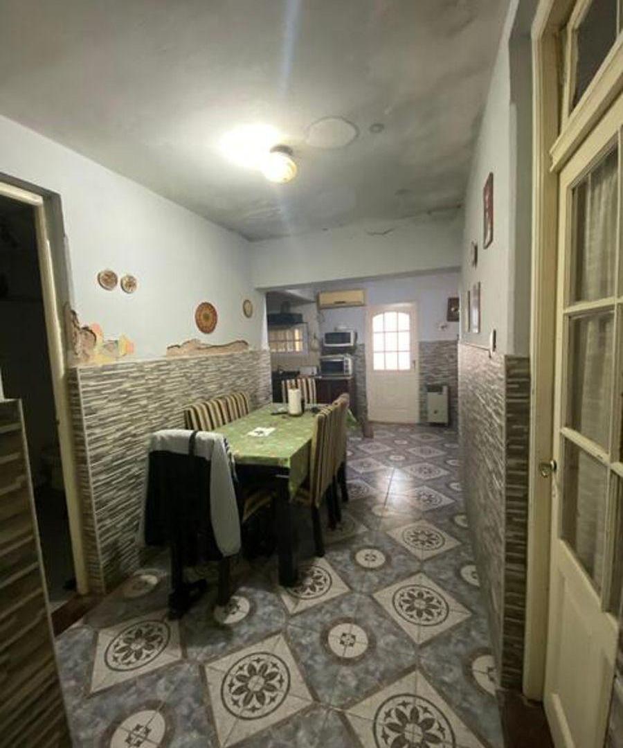Casa en Venta en Temperley