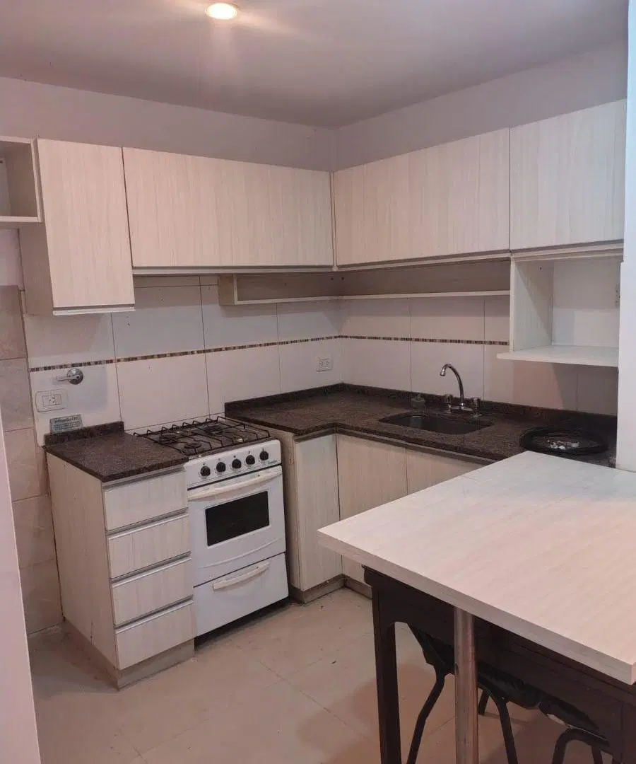 ALQUILER MONOAMBIENTE EN PLANTA BAJA 3